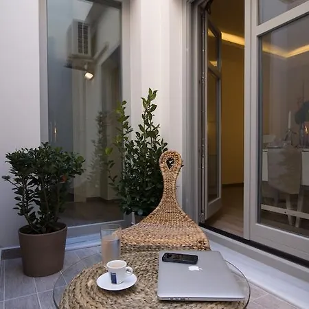 ゲストハウス Casa Del Porto 2*