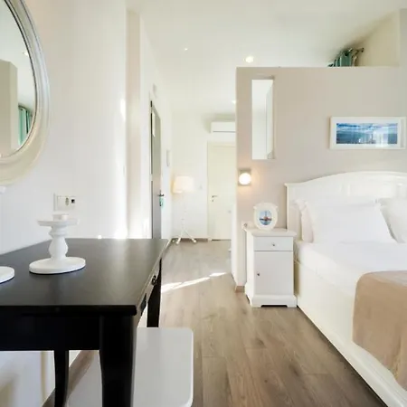 ゲストハウス Casa Del Porto 2*